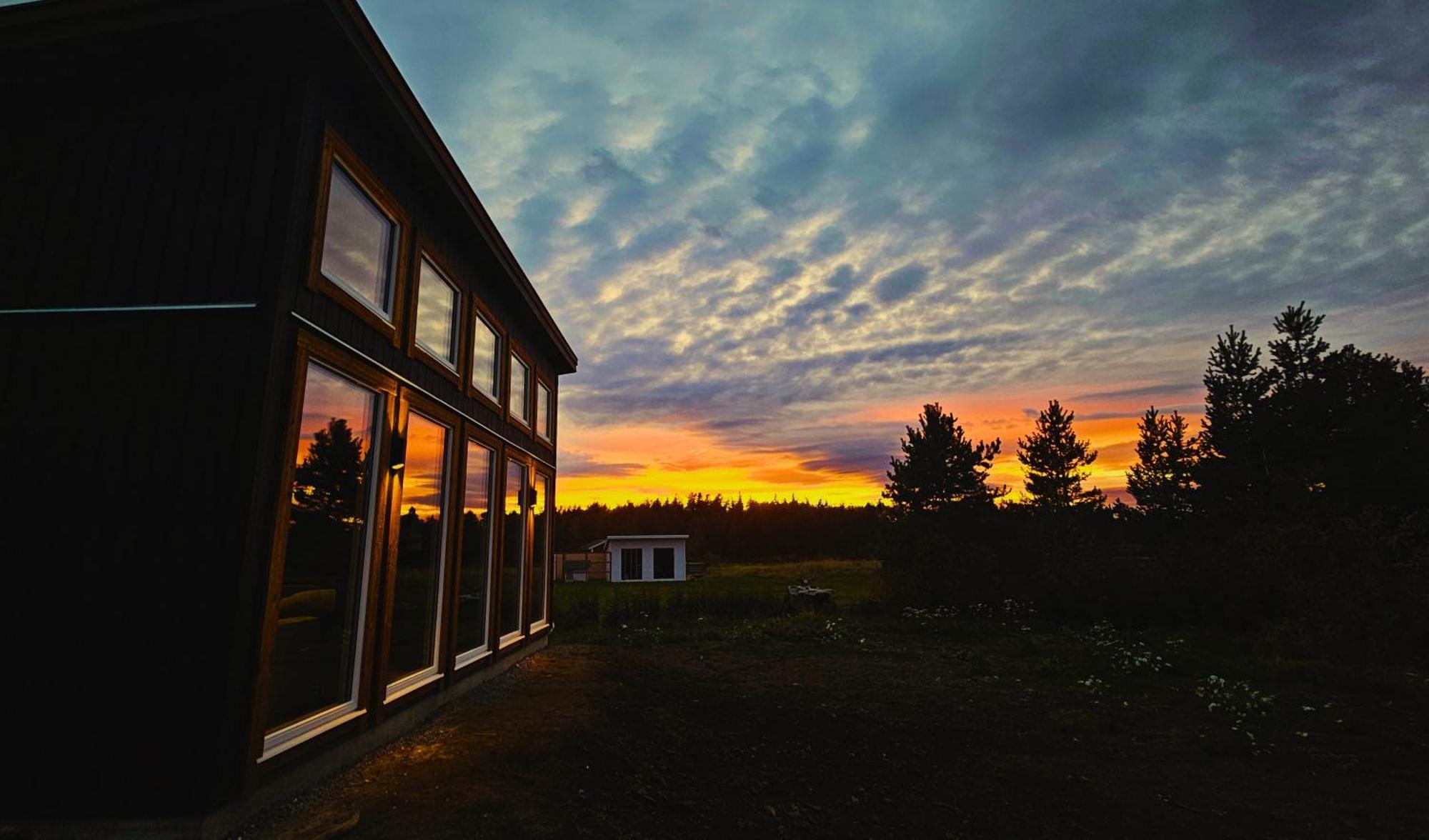 Reindeer River Lights Lodge Kiruna Exterior photo